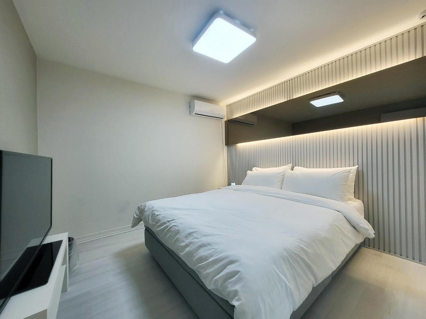 Penatess Pool Villa Chungju Esterno foto