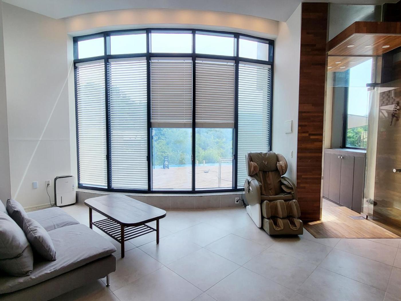 Penatess Pool Villa Chungju Esterno foto
